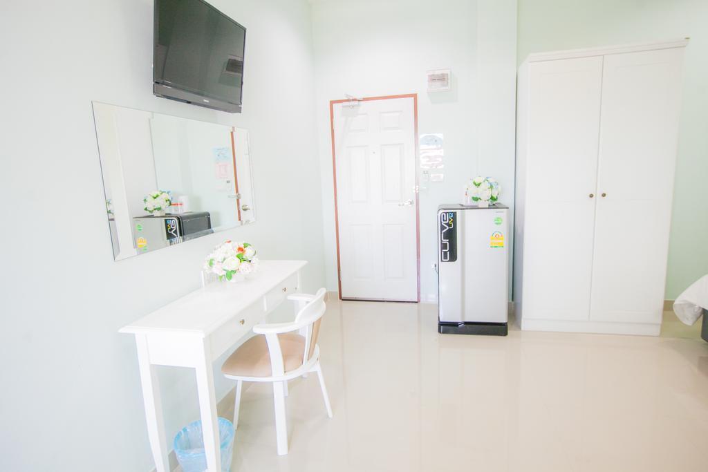 Grand Charoonrat Apartment Sara Buri Zewnętrze zdjęcie