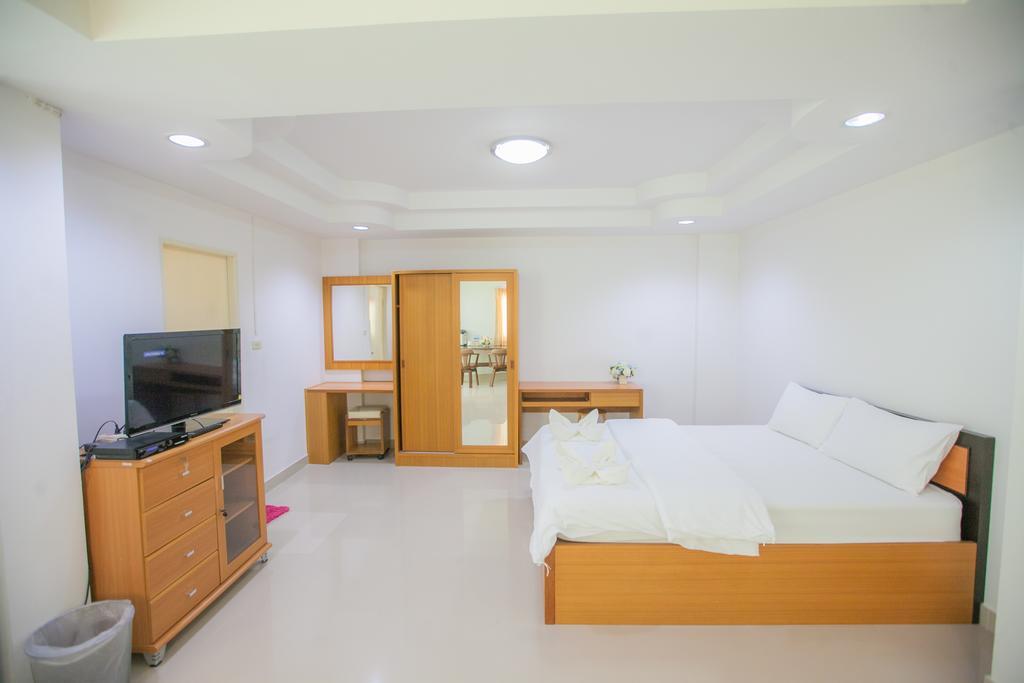 Grand Charoonrat Apartment Sara Buri Zewnętrze zdjęcie